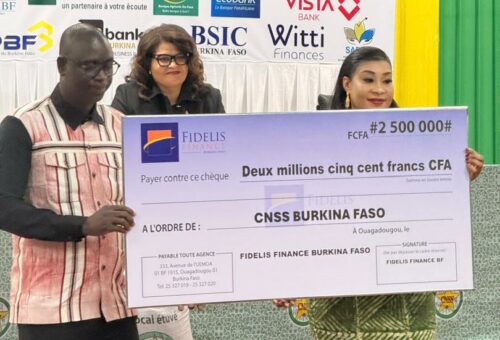Responsabilité sociétale : Fidelis Finance renouvelle son soutien à la CNSS pour les bourses d&rsquo;études et dons de vivres